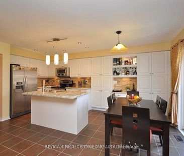 For Lease - 426 Orange Walk Crescent, Mississauga, Ontario - Photo 1