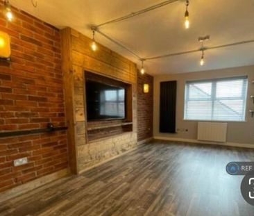 2 bedroom flat to rent - Photo 3