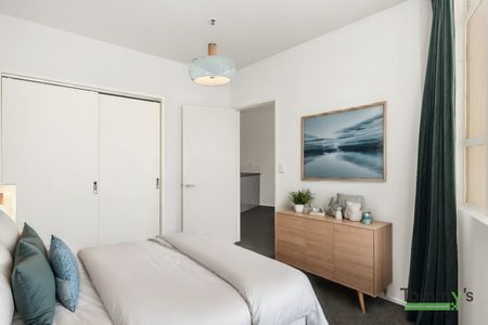 Sunny one bedroom apartment - Photo 3