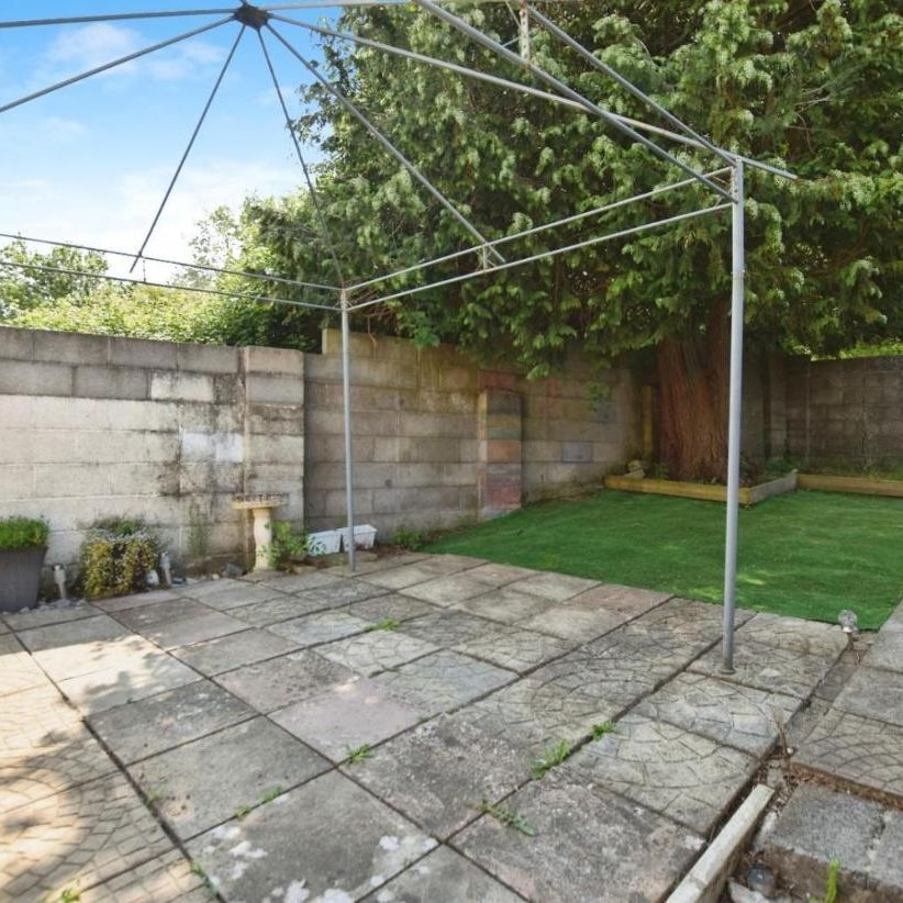 Newland Road, Bristol - Photo 1
