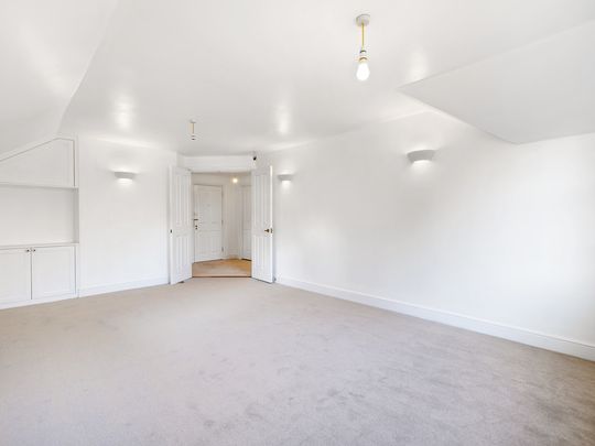 Ref: GK - Furze Hill - Photo 1