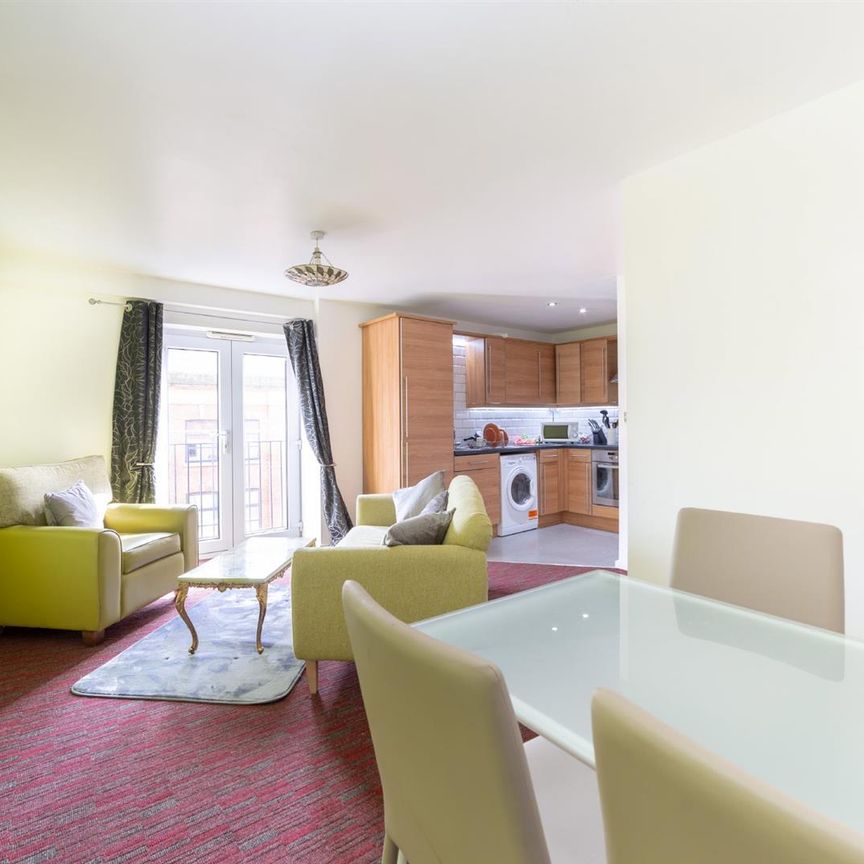 3 bed apartment to rent in Rialto Building, City Centre, NE1 - Photo 1