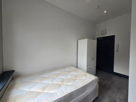 Stoke Newington Road, Hackney, London N16 - Photo 4