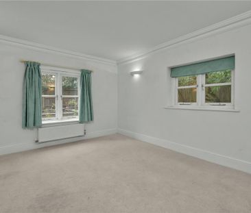 4 bedroom detached house to rent - Photo 4