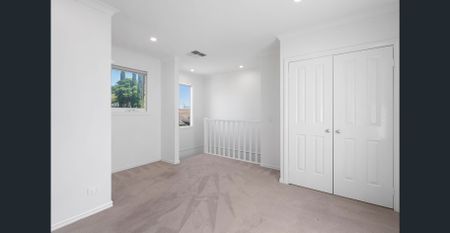 Quiet Family Home in East Doncaster Secondary College Zone - Photo 3