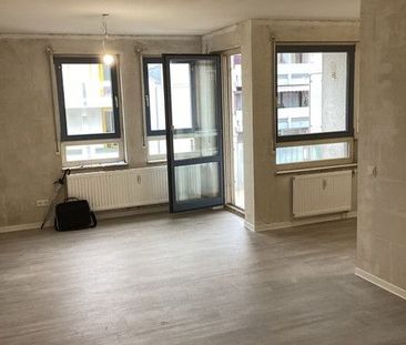 Rundum wohlfühlen: gemütliche 2-Zimmer-Wohnung mit Balkon <br> - Photo 1