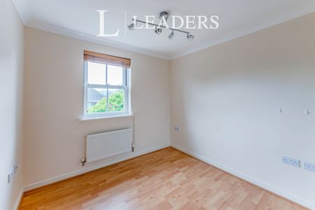 2 bedroom apartment to rent Eastgate Mews, Brighton Road, Horsham, West Sussex, RH13 - Photo 4