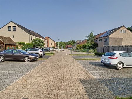 ruim duplex app met terras, 3 slpks, parkeerplaats - Henri Dotremontstraat 21C, 3320 HOEGAARDEN - Foto 3