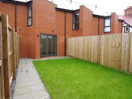 55 Station Road, Ellesmere Port, Little Sutton - Photo 4