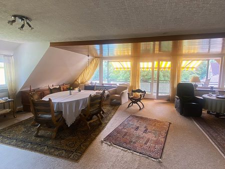 Großzügige 5-Zimmer-Wohnung in Heemsen! - Photo 2