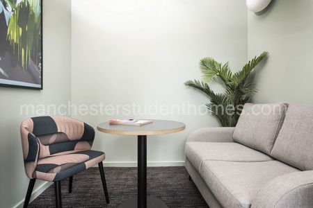 Parkway Gate, 50 Chester Street, Manchester, M15 6JE - Photo 2