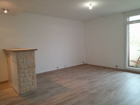 T3 - CENTRE-VILLE - Photo 2