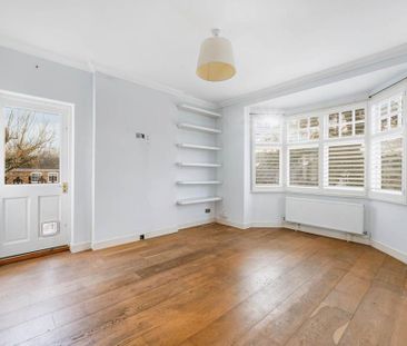 3 bedroom maisonette to rent - Photo 2