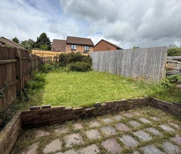 2 bedroom semi-detached house to rent - Photo 6