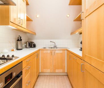 2 bedroom penthouse to rent - Photo 5