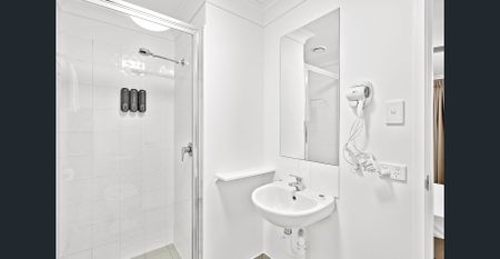 STUDIO IN MAIN STREET AIRLIE BEACH - Photo 5