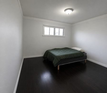 For Lease - 41 Ludgate Drive, Toronto, Ontario - Photo 3