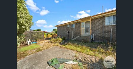 Neat, Well located Family Home - Photo 2