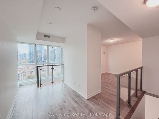 Liberty On The Park Lofts , #1114 - Photo 1