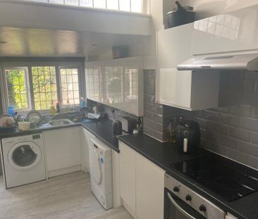 Woodland Way, London, NW7 - Photo 5