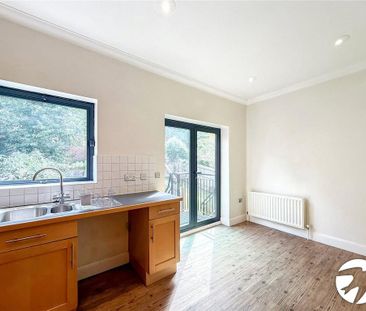4 bedroom terraced house to rent - Photo 6