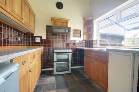 Rosebery Way, Tring - Photo 2