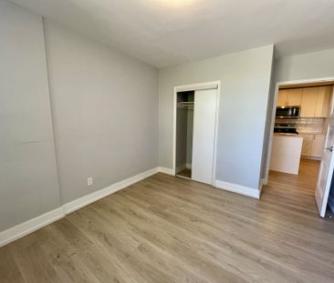 For Lease - 3046 Jaguar Valley Drive Unit# 302, Mississauga, Ontario - Photo 4