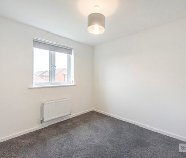 Rose Way, Lakenheath - Photo 2