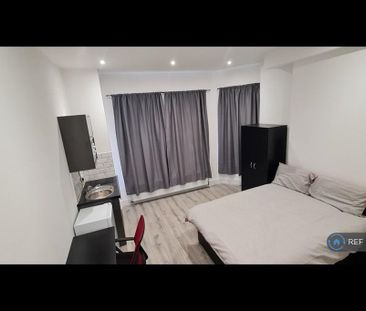 1 bedroom in a house share to rent - Photo 6