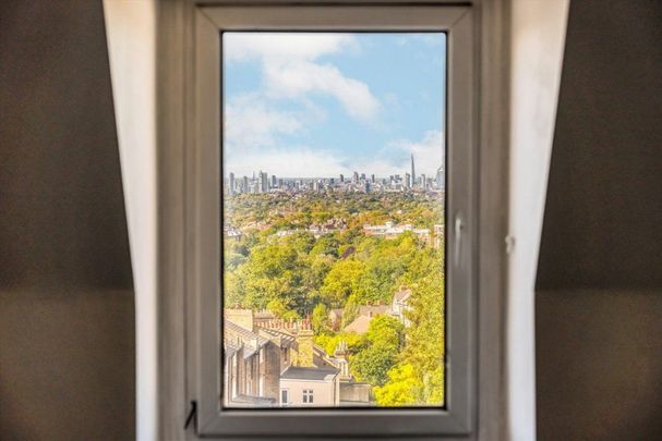 Westow Hill, Crystal Palace, SE19 - Photo 1