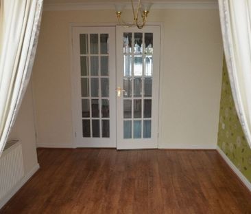 Baldwin Avenue, Bottesford, Scunthorpe - Photo 2