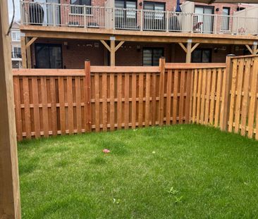 For Lease - 12 PUMPKIN CORNER Crescent, Barrie, Ontario - Photo 4