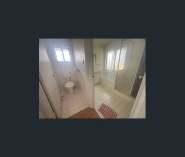 2 bedroom duplex in good condition - Photo 5