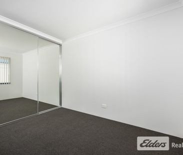 Brand New 4 x 2 with Ducted Air Conditioning - Photo 4