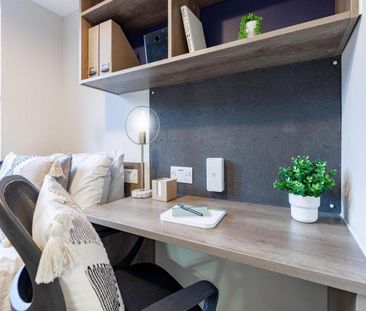 1 bedroom in a flat share to rent - Photo 4