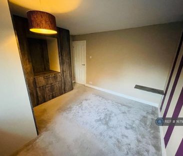 2 bedroom semi-detached house to rent - Photo 1