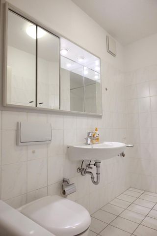 ** 2-Zimmer-Whg. mit 2 Balkonen in ruhiger Wohnlage ** - Photo 4