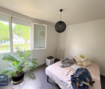 Location Appartement 4 pièces 75m² CASTELSARRASIN 82100 - Photo 4