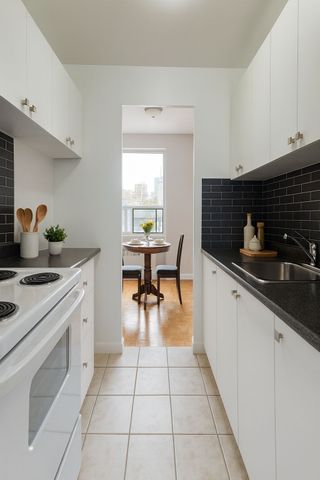 For Lease - 1002 Lawrence Avenue Unit# 205, Toronto, Ontario - Photo 3