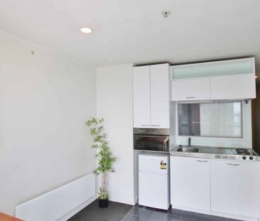 Great Location - Photo 2