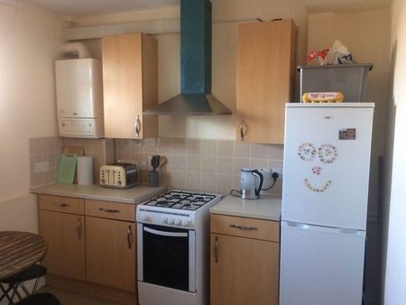 Room in a Shared Flat, Holsworthy House, E3 - Photo 4