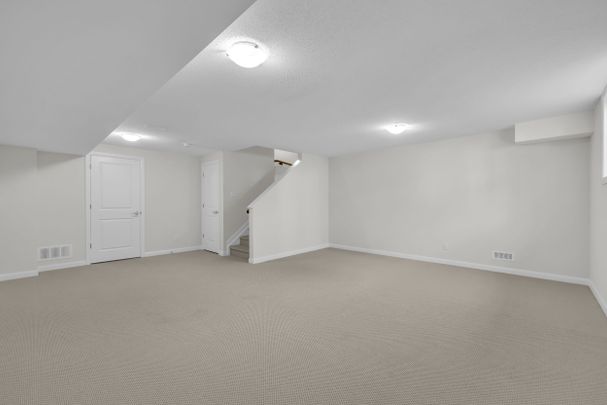 For Lease - 2526 Esprit Drive, Orleans - Cumberland and Area, Ontario - Photo 1