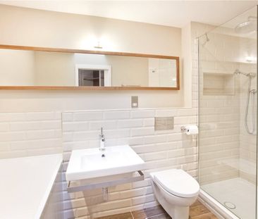 Luxurious two bedroom furnished apartment located in the heart of Y... - Photo 6