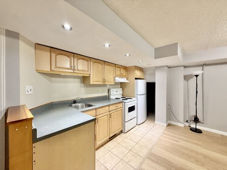 For Lease - 979 Redbird Crescent Unit# BSMT, Pickering, Ontario - Photo 4