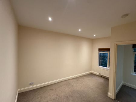 1 Bed Flat, Brunswick Terrace, BN3 - Photo 4