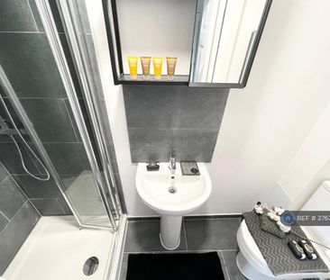 1 bedroom in a house share to rent - Photo 6