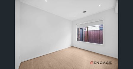 Stunning Family Home for Lease - Photo 3