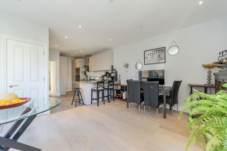 4 bedroom duplex to rent - Photo 4