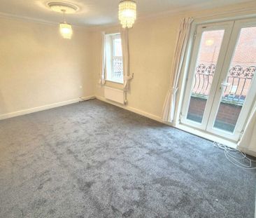 Thomas Wyatt Close, Norwich, Norfolk - Photo 2