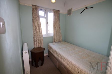 3 bedroom house to rent - Photo 3